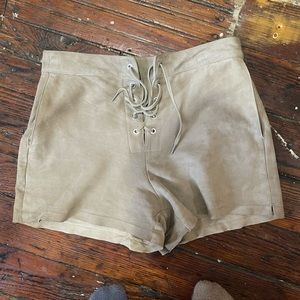 Rag and bone beige suede shorts size 27
